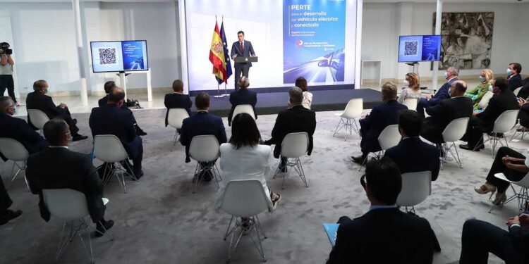 El Gobierno lanza el Plan Auto España 2030 para impulsar la movilidad sostenible