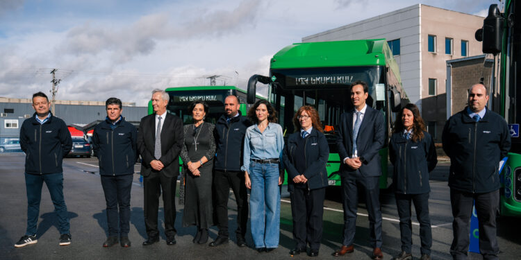 Grupo Ruiz presenta los primeros autobuses eléctricos de largo recorrido de España