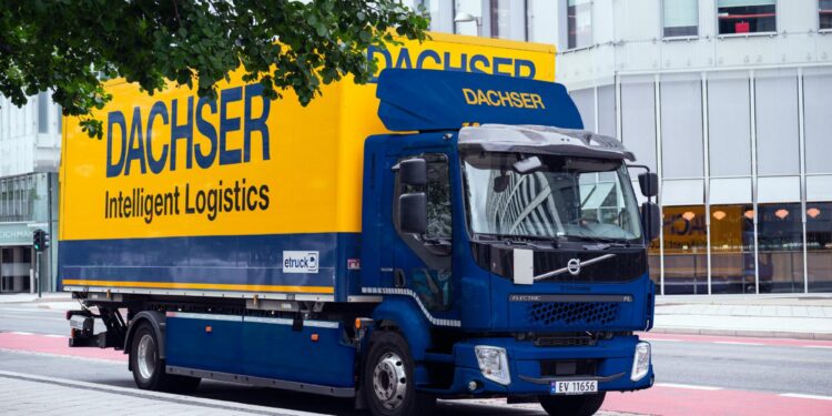Dachser inicia entregas en Málaga con un camión eléctrico