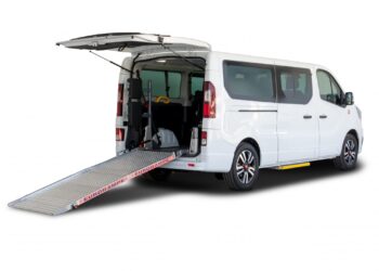 Rehatrans y Renault Trucks lanzan el Trafic adaptado para PMR