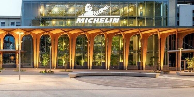 Michelin ajusta las previsiones tras su caída del 4.4% en ventas