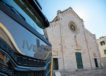 Reconocimiento a la excelencia tecnológica en el 50º aniversario de Iveco