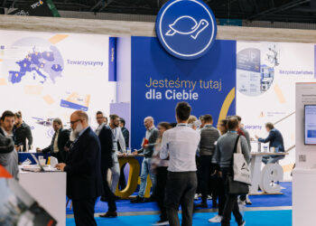 Correos Express impulsa su transformación digital con un gemelo digital basado en IA para optimizar su red de transporte