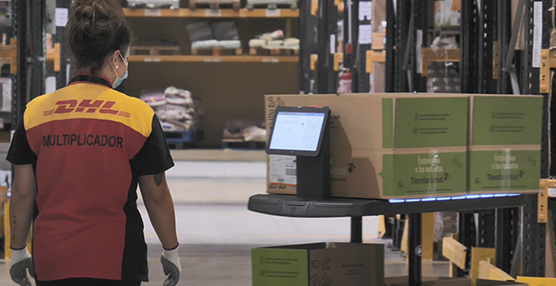 DHL introduce la IA generativa para la gestión de datos y atención al cliente