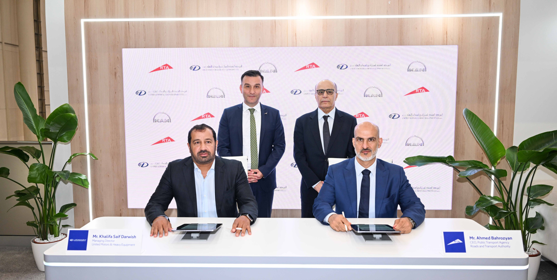 Dubái refuerza su transporte público con 400 MAN Lions City